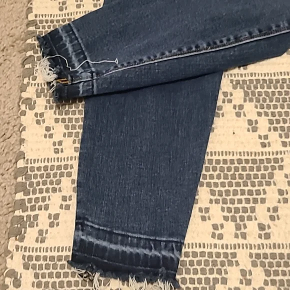 Spanx Distressed Denim High Rise Elastic Waist Jeggings sz xs/tp - Picture 5 of 6